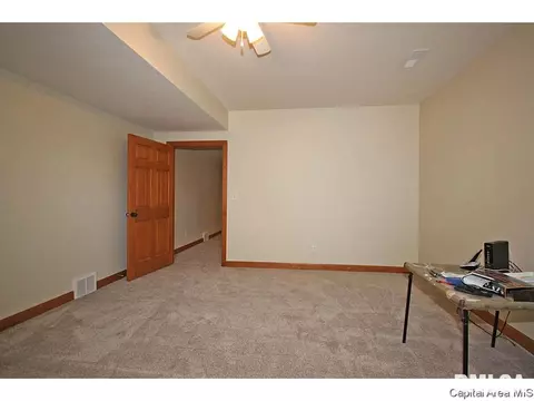 4300 Creek Dr, Springfield, IL 62711 photo 29