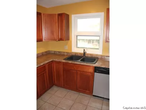 1910 Jeanette Ln #4, Springfield, IL 62702 photo 14