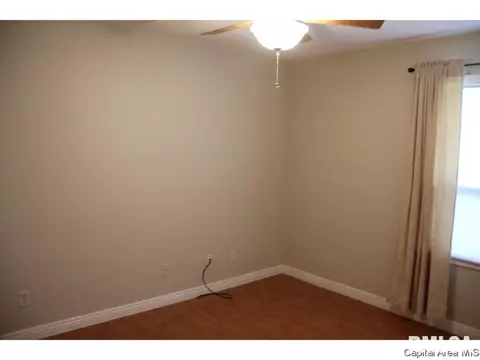 1910 Jeanette Ln #4, Springfield, IL 62702 photo 29
