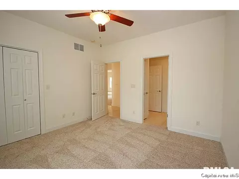 3113 Ironlake, Springfield, IL 62711 photo 11