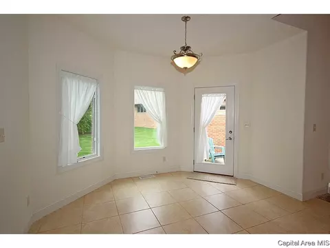 3113 Ironlake, Springfield, IL 62711 photo 6
