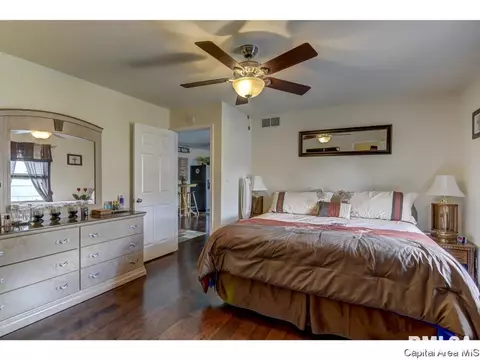 4000 Grimik, Springfield, IL 62707 photo 4