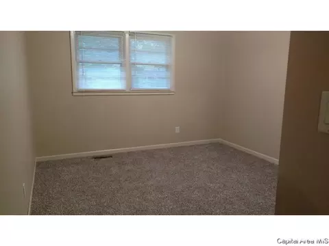 2312 Parkview Dr, Springfield, IL 62704 photo 10