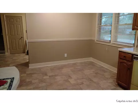 2312 Parkview Dr, Springfield, IL 62704 photo 7