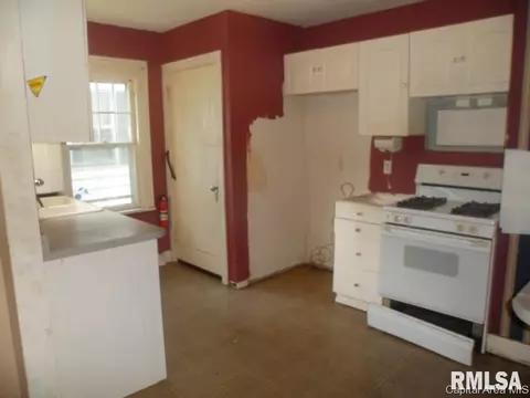 1417 Mossman, Springfield, IL 62702 photo 5