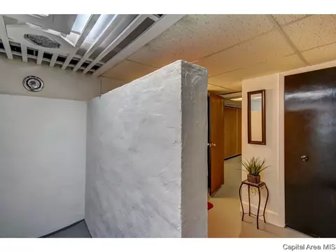 1900 S State St, Springfield, IL 62704 photo 19