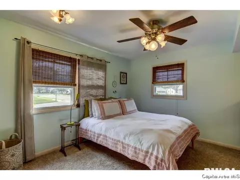 1801 Albert St, Springfield, IL 62702 photo 17