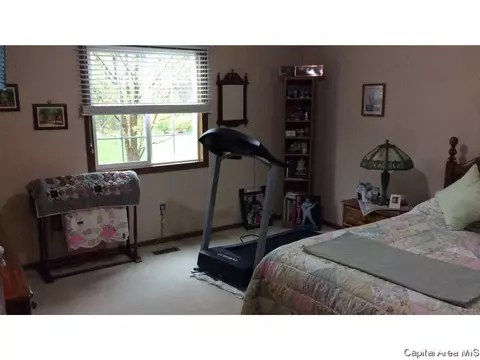 9858 Union Grove Rd, Morrison, IL 61270 photo 10