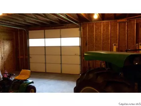9858 Union Grove Rd, Morrison, IL 61270 photo 17