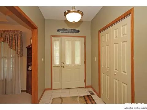 1504 Hosta, Springfield, IL 62712 photo 2