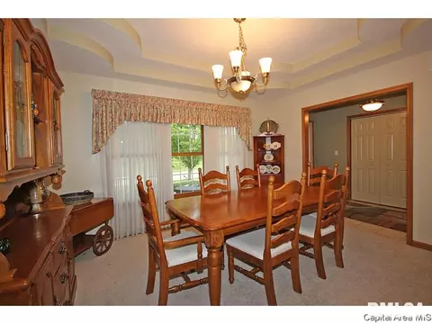1504 Hosta, Springfield, IL 62712 photo 6