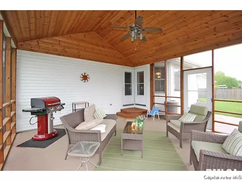 1504 Hosta, Springfield, IL 62712 photo 12