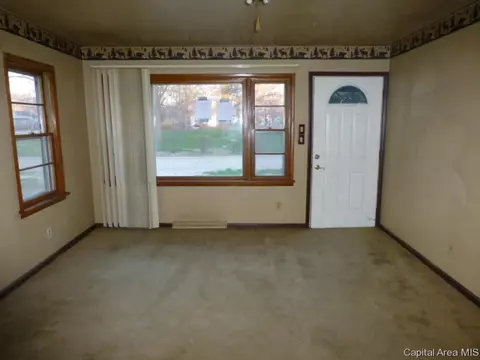 2335 S 15th, Springfield, IL 62703 photo 2