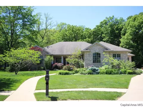 640 Wind Meadow Dr, Chatham, IL 62629 photo 1