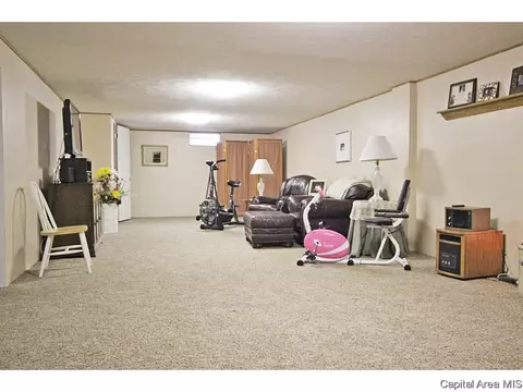 128 Nottingham, Springfield, IL 62704 photo 17