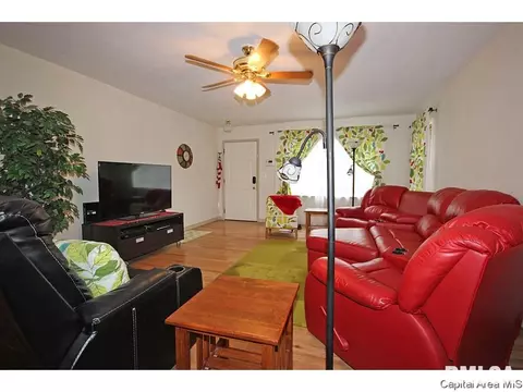 128 Nottingham, Springfield, IL 62704 photo 4