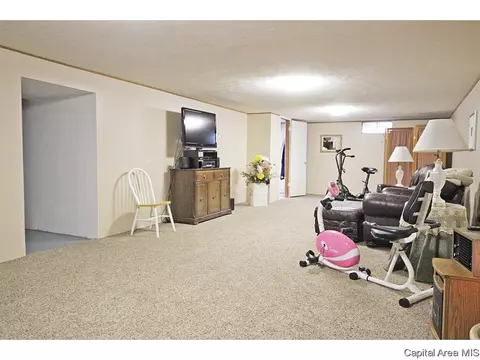 128 Nottingham, Springfield, IL 62704 photo 18