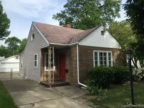 2217 S Pasfield St, Springfield, IL 62704 photo 1