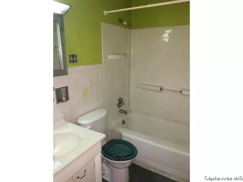 2217 S Pasfield St, Springfield, IL 62704 photo 6