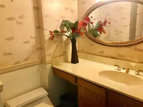 1840 W Laurel St, Springfield, IL 62704 photo 4