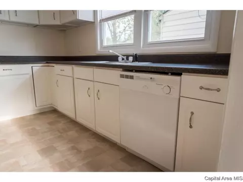 3216 Saxony, Springfield, IL 62703 photo 7