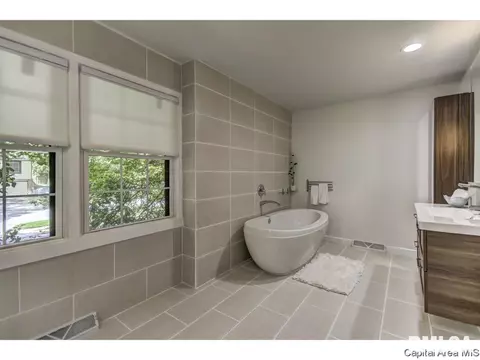 100 Pinehurst, Springfield, IL 62704 photo 27