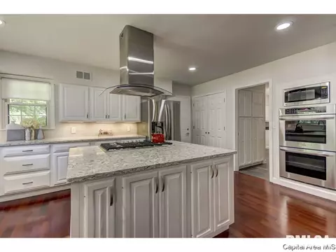 100 Pinehurst, Springfield, IL 62704 photo 20