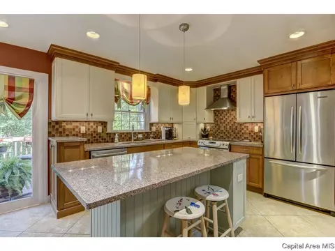 812 Wythe Rd, Springfield, IL 62702 photo 9