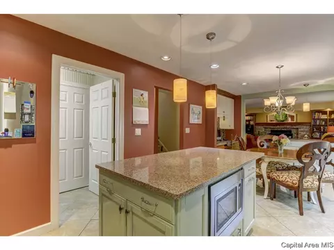 812 Wythe Rd, Springfield, IL 62702 photo 8