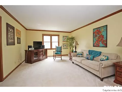 1817 Windycrest, Springfield, IL 62704 photo 5