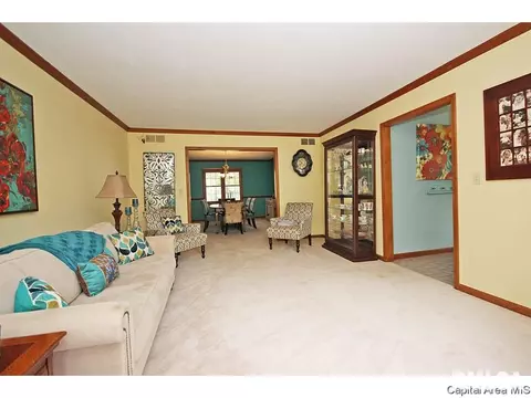 1817 Windycrest, Springfield, IL 62704 photo 3