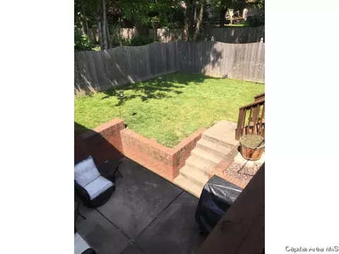 108 Exeter Ct, Springfield, IL 62704 photo 12