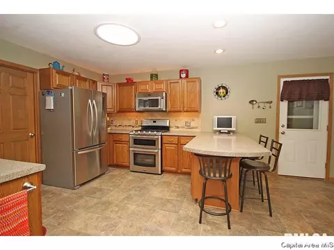 200 Gabbert Rd, Springfield, IL 62707 photo 6