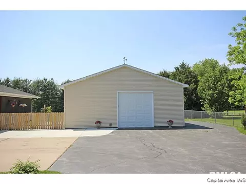 200 Gabbert Rd, Springfield, IL 62707 photo 25