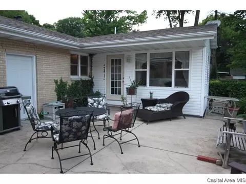 1525 Cherry Rd, Springfield, IL 62704 photo 10