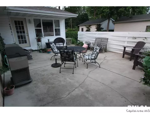 1525 Cherry Rd, Springfield, IL 62704 photo 14