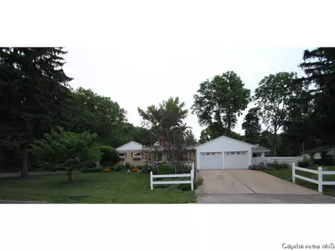 1525 Cherry Rd, Springfield, IL 62704 photo 5