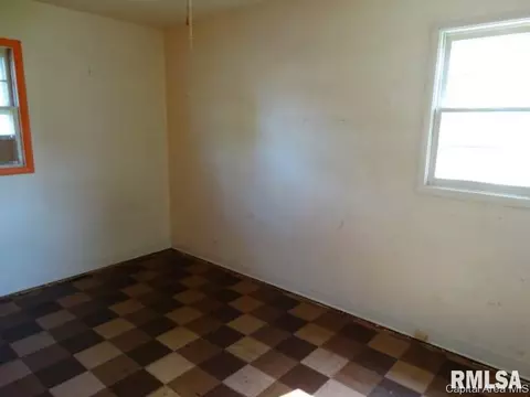 1640 N Wolfe Street St, Springfield, IL 62702 photo 2