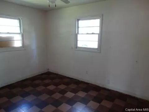 1640 N Wolfe Street St, Springfield, IL 62702 photo 3