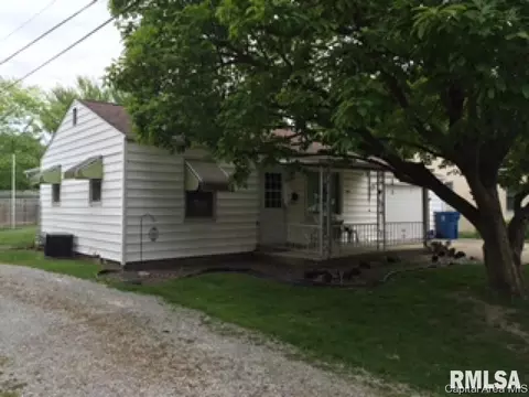 65 Lilac Ln, Springfield, IL 62702 photo 2