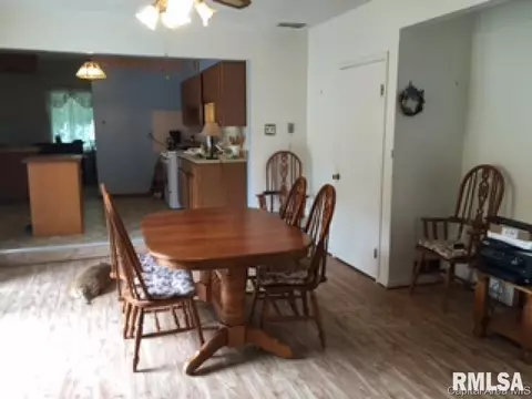 65 Lilac Ln, Springfield, IL 62702 photo 10
