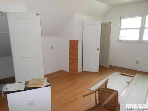 2804 Arlington Dr, Springfield, IL 62704 photo 9