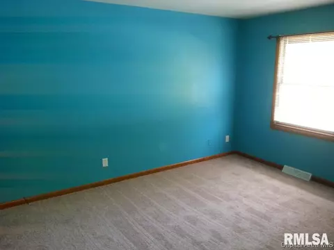 2401 Mayfair Rd, Springfield, IL 62703 photo 6