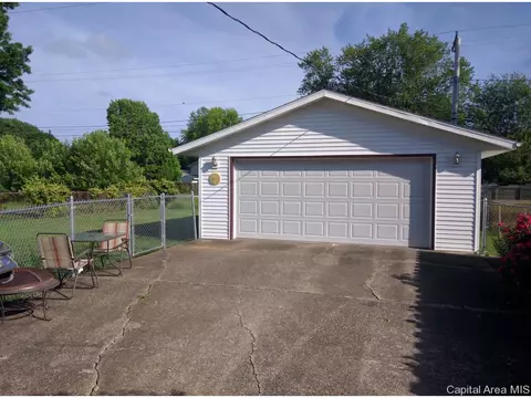 184 Archer Ave, Springfield, IL 62704 photo 8