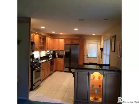 184 Archer Ave, Springfield, IL 62704 photo 5