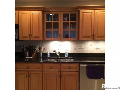 184 Archer Ave, Springfield, IL 62704 photo 4