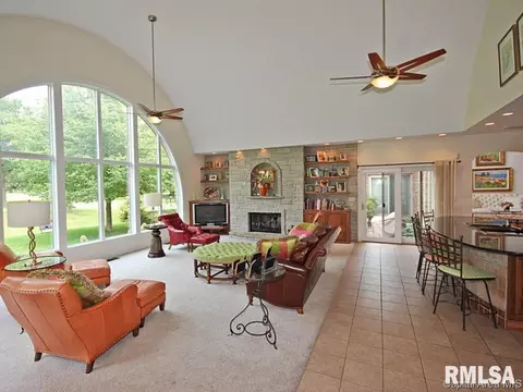 2225 Greenside Dr, Springfield, IL 62704 photo 9