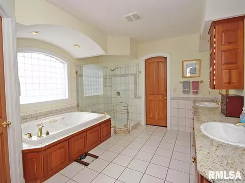 2225 Greenside Dr, Springfield, IL 62704 photo 18