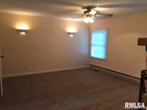 2205 W Road Dr, Springfield, IL 62711 photo 14