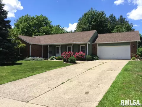 2205 W Road Dr, Springfield, IL 62711 photo 1